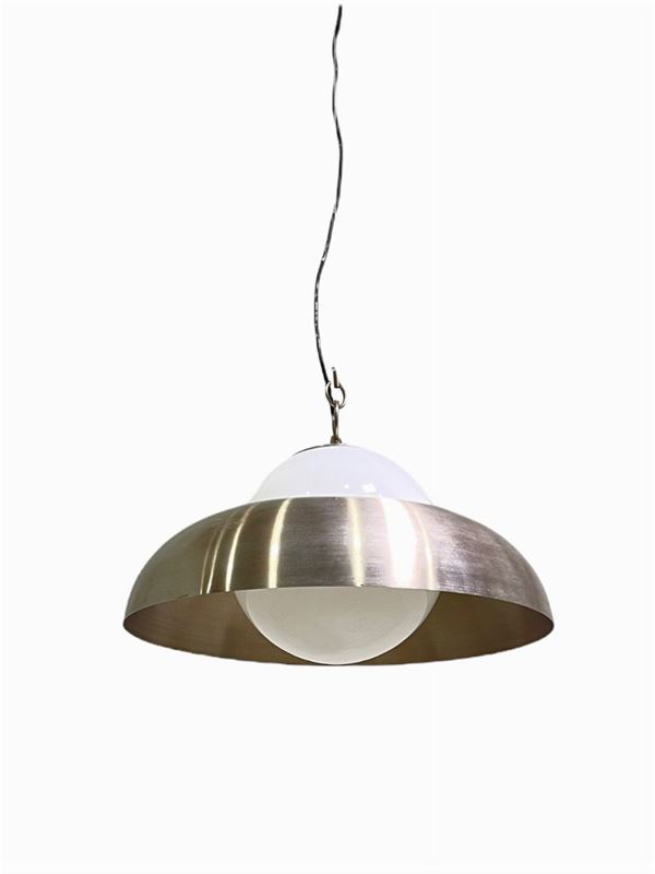 Lampadario in acciaio. 