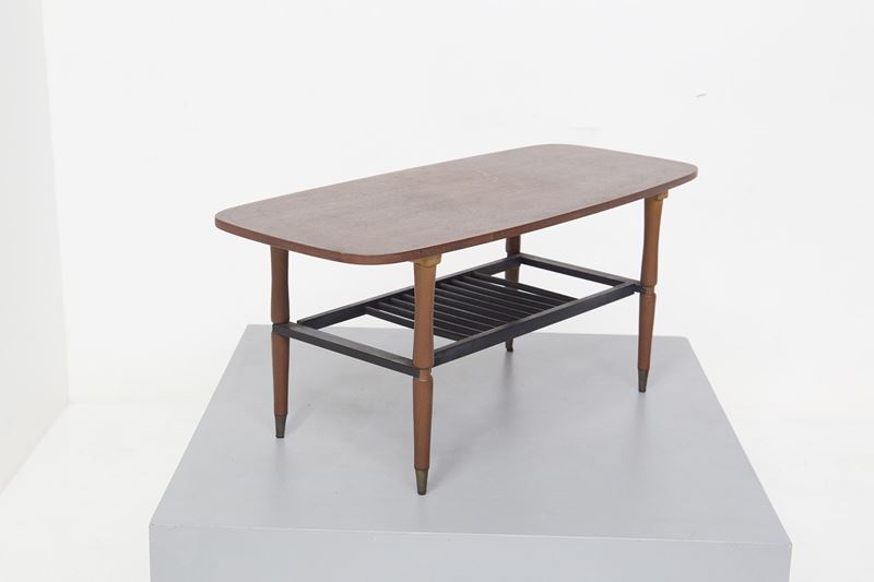 Tavolino portariviste in teak e ottone