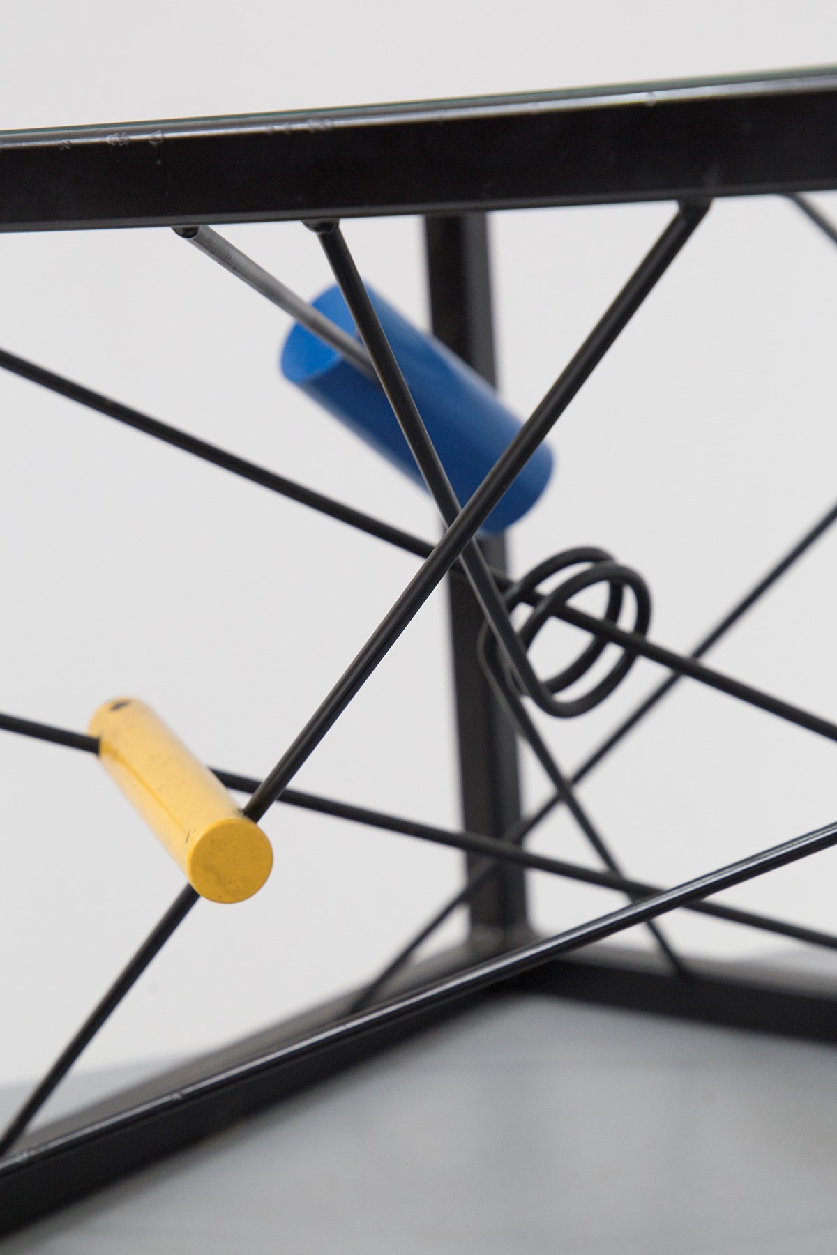 Tavolino decorativo italiano