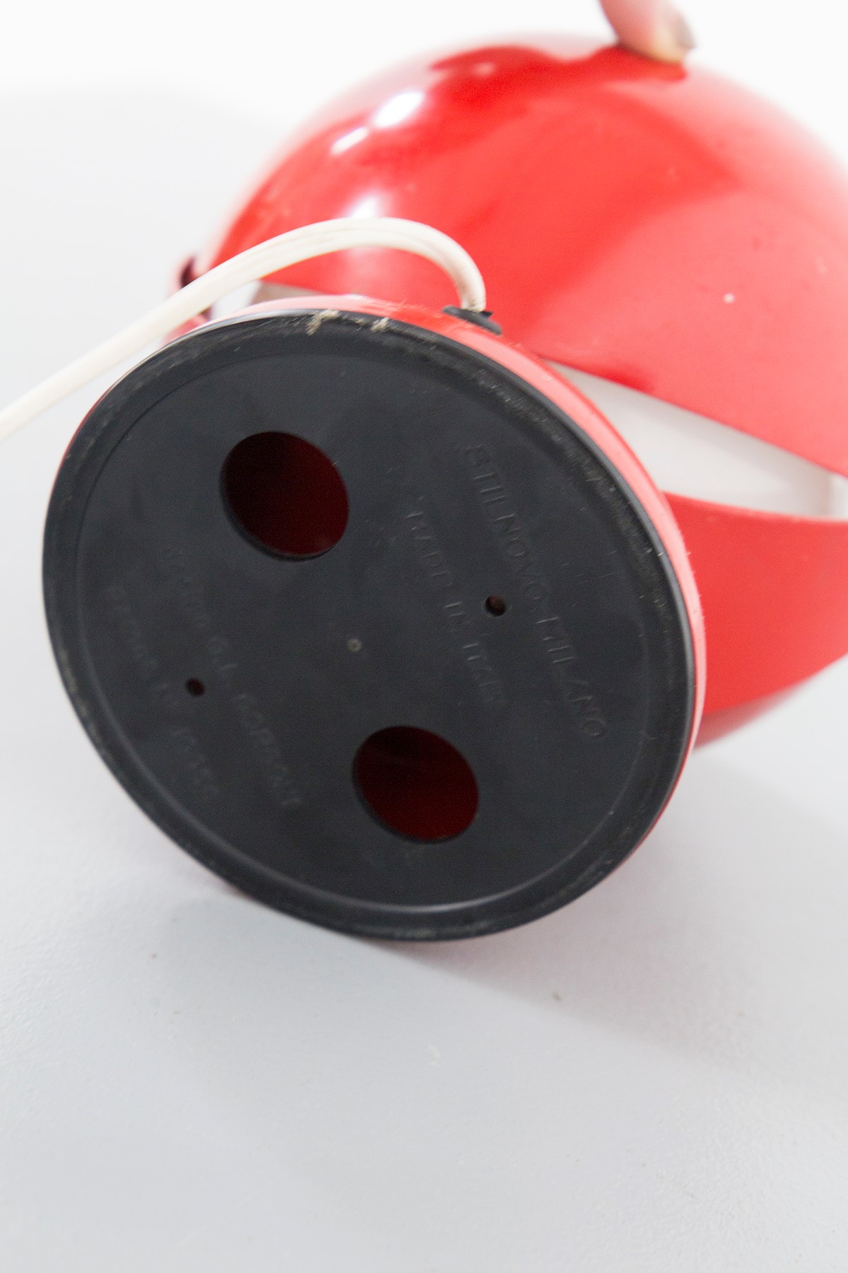 Lampada Stilnovo rossa (paralume rotto)