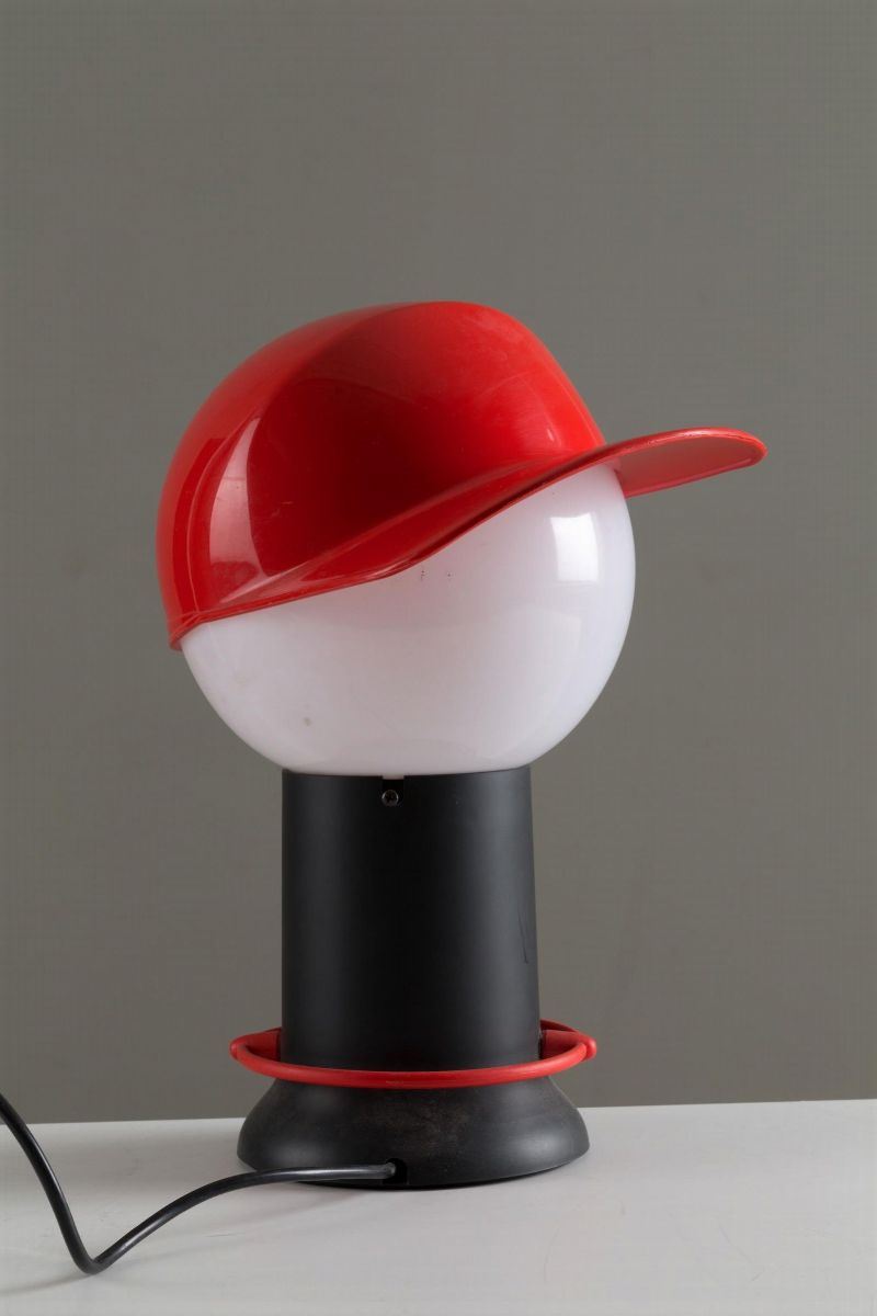 GIORGETTO GIUGIARO.table lamp mod. Cap. BILUMEN