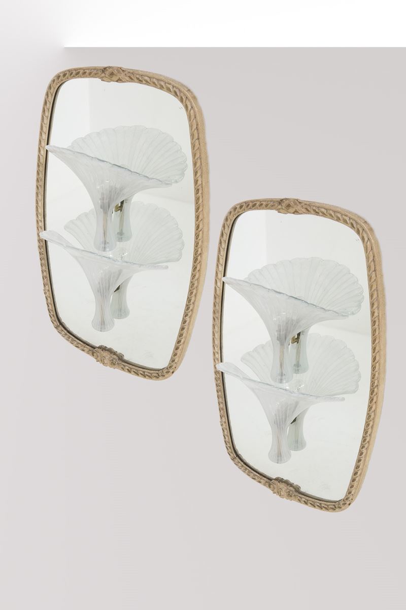 Coppia di Specchi con Appliques di Venini in Vetro Murano