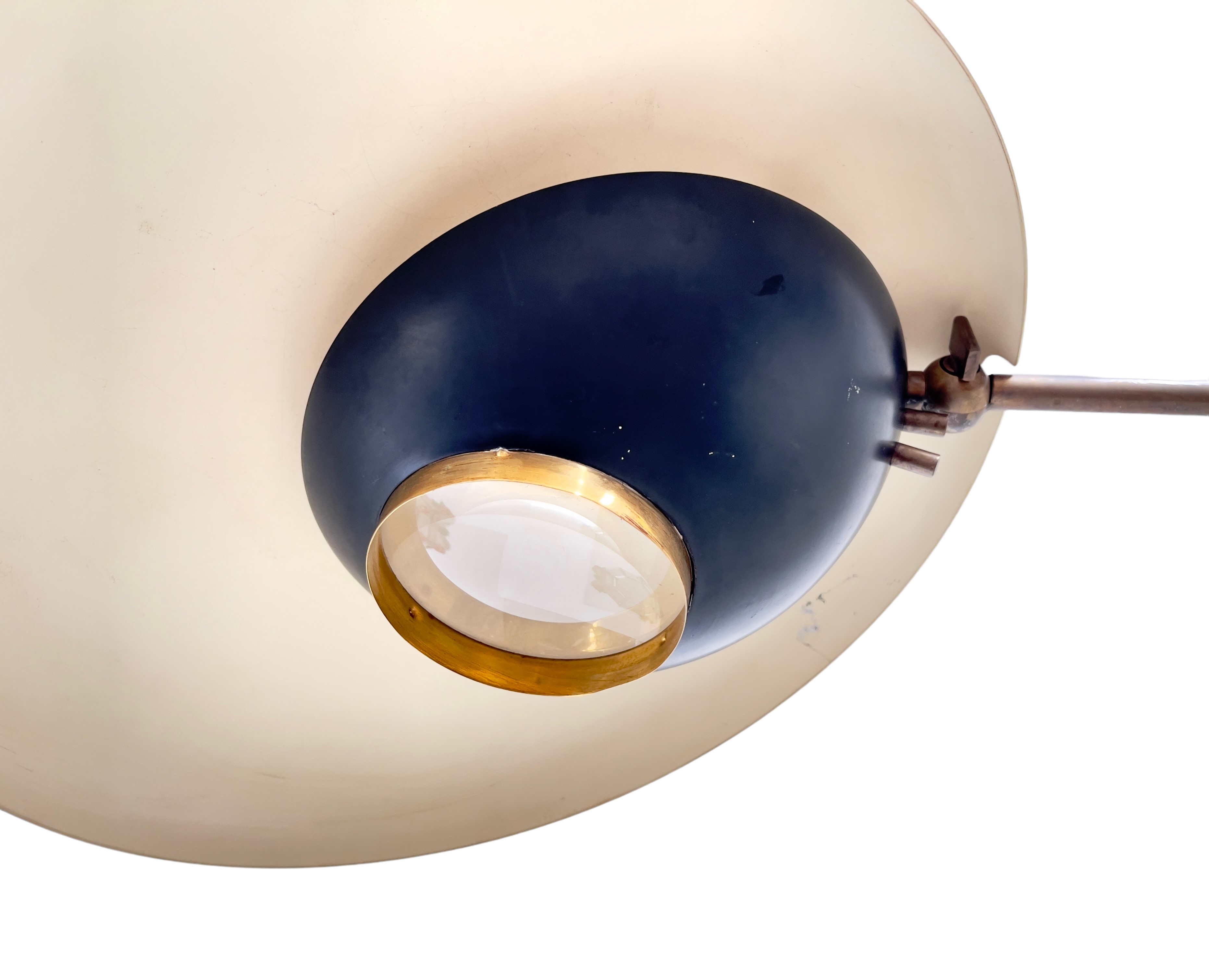 Lampada da Terra By Oscar Torlasco per Lumi
