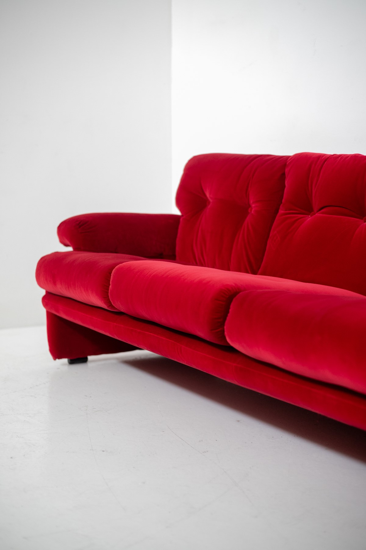 Divano Mod. "coronado" di Afra e Tobia Scarpa per B&b
