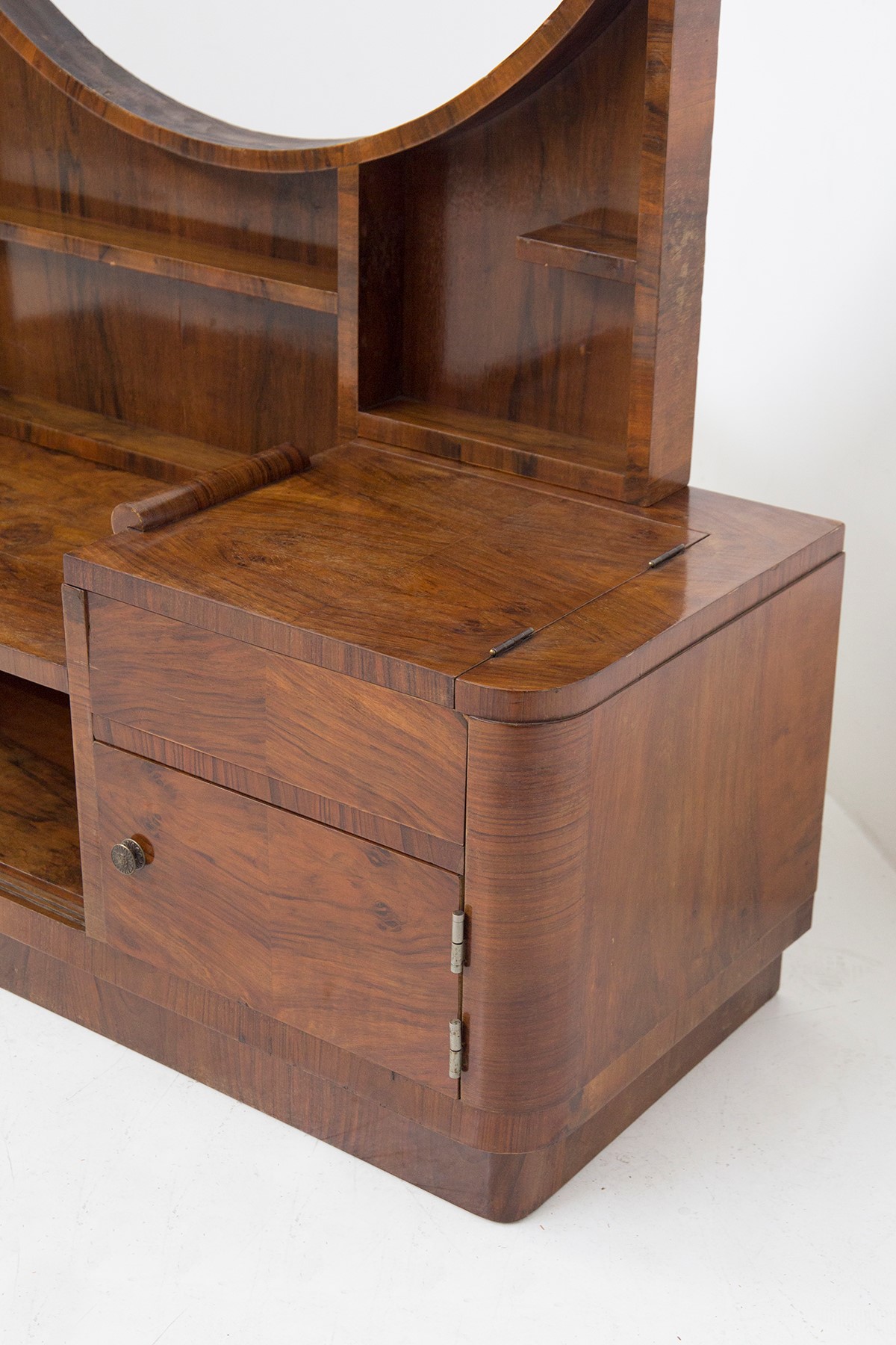Credenza in Radica di Noce di Osvaldo Borsani