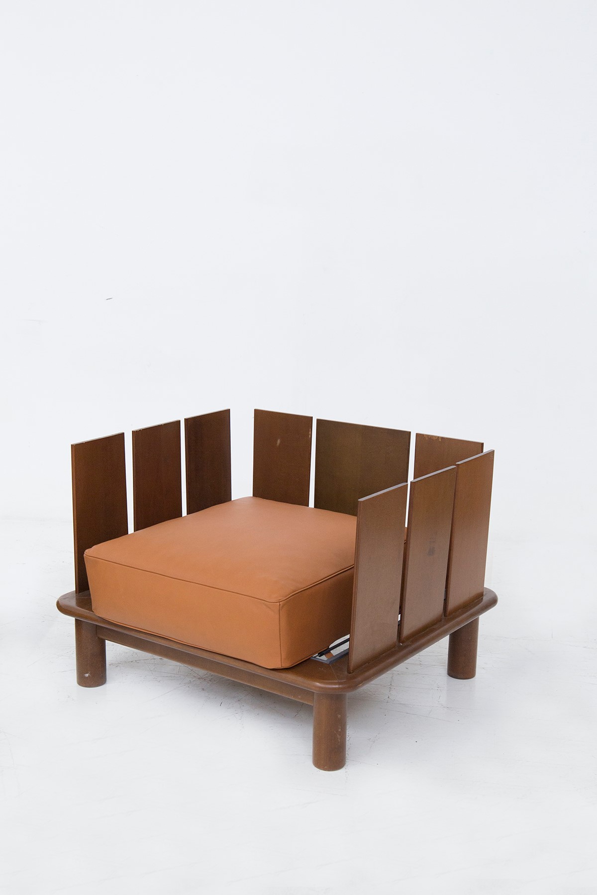 Poltrone De pas-D'urbino-lomazzi per Poltronova, Etichetta