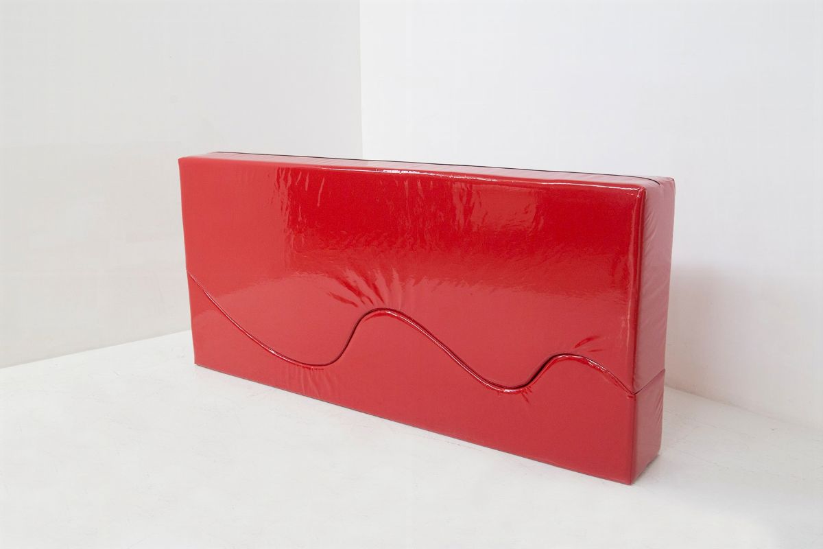 Divano Superonda di Archizoom Poltronova Rosso