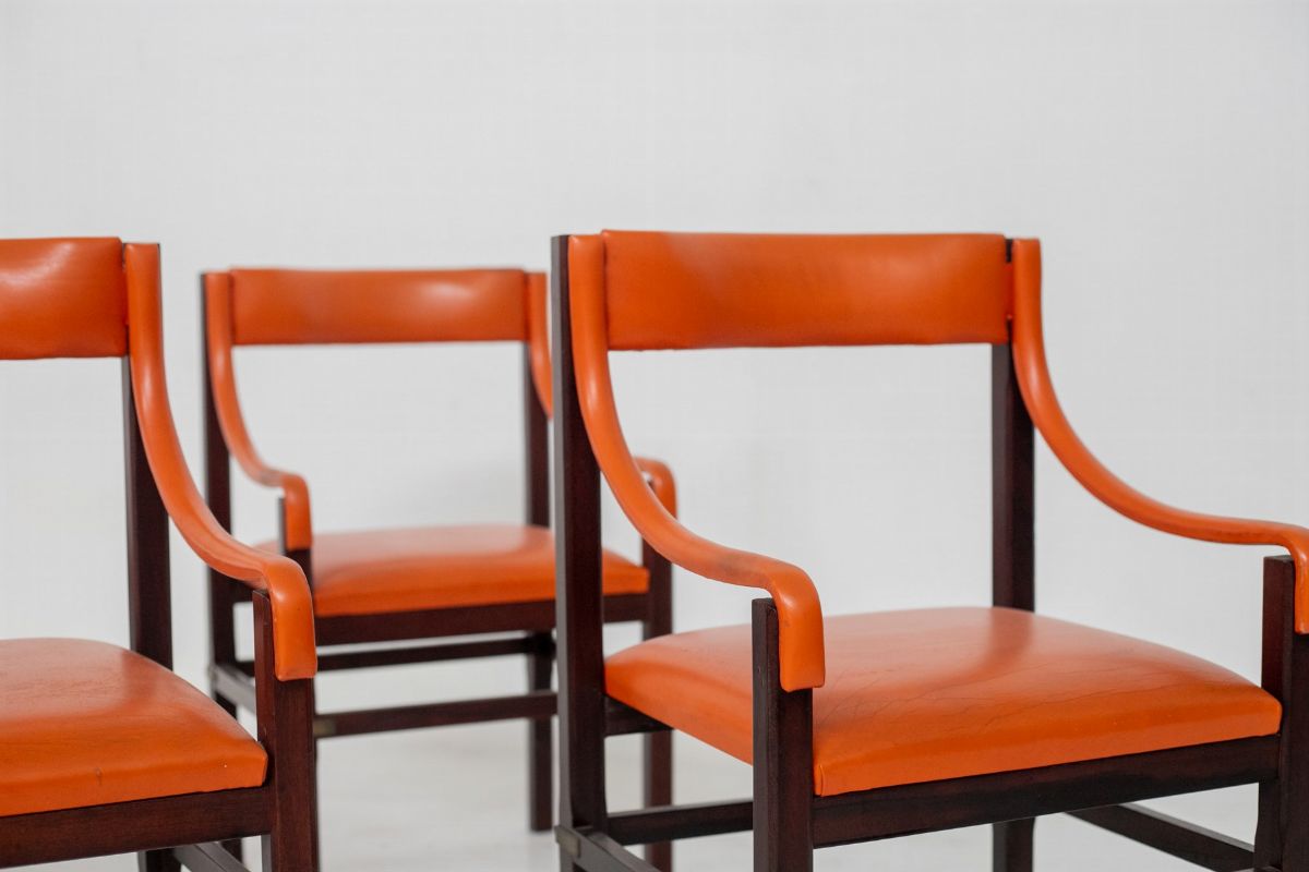 Set di quattro sedie Attr. Tito Agnoli
