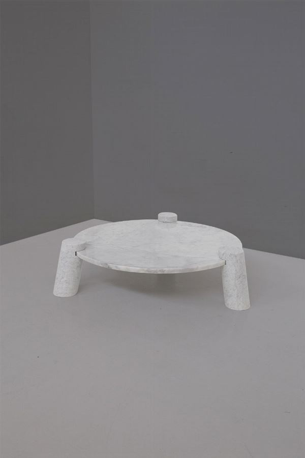 Angelo Mangiarotti - Rare Angelo Mangiarotti coffee table, label