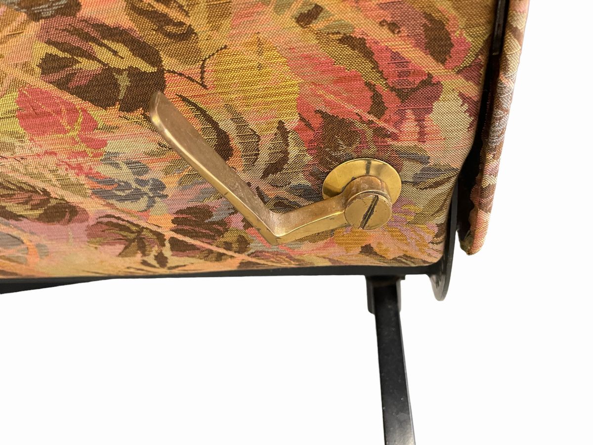 Poltrona P40 di Osvaldo Borsani per Tecno