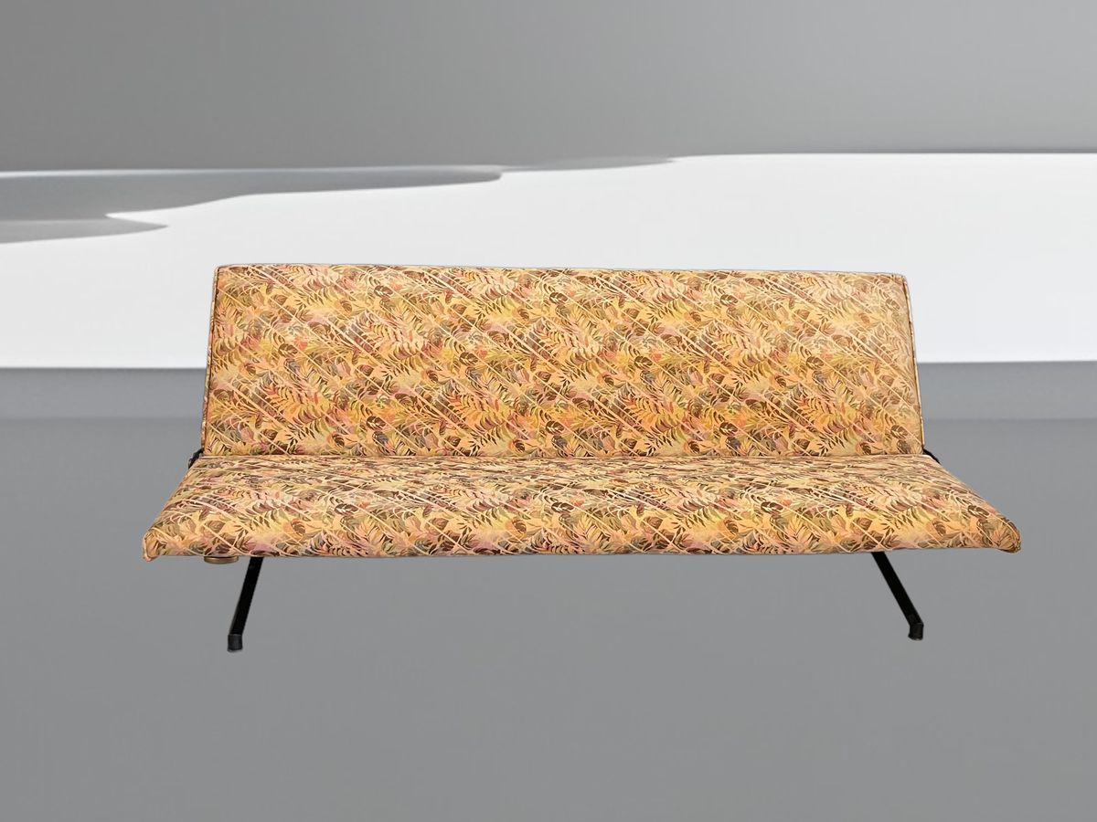 Divano D70 di Osvaldo Borsani per Tecno