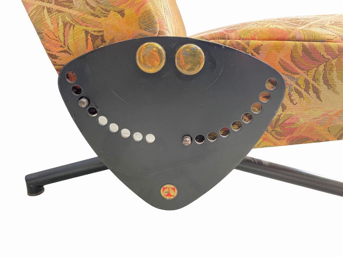 Divano D70 di Osvaldo Borsani per Tecno