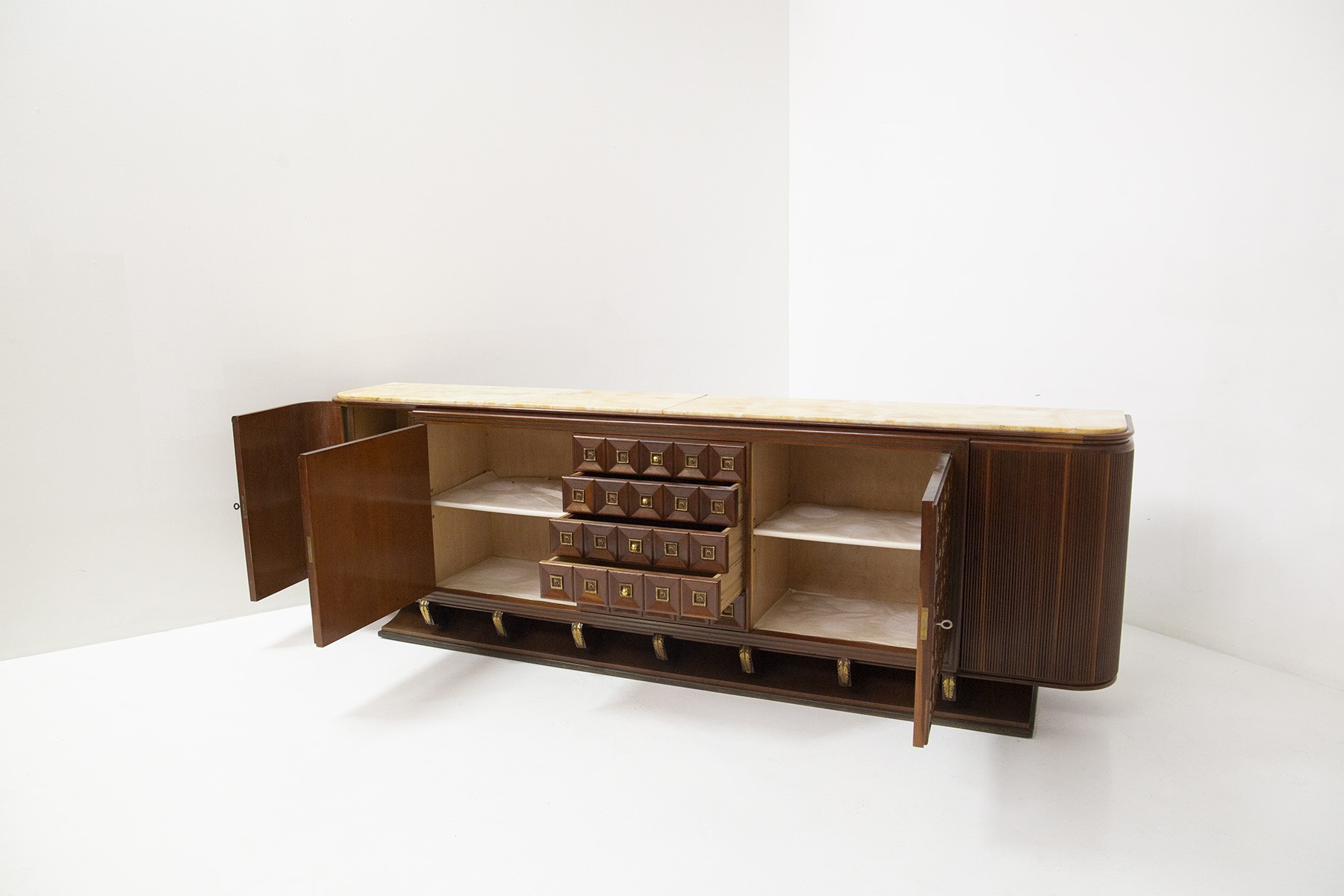 Rara Credenza di G. Rancati, Pubblicata