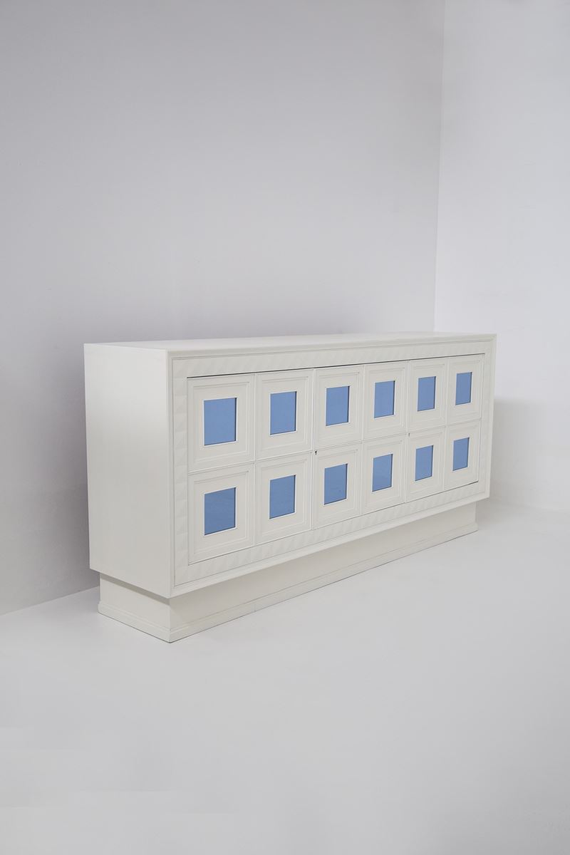 Credenza in legno laccato (attr.)