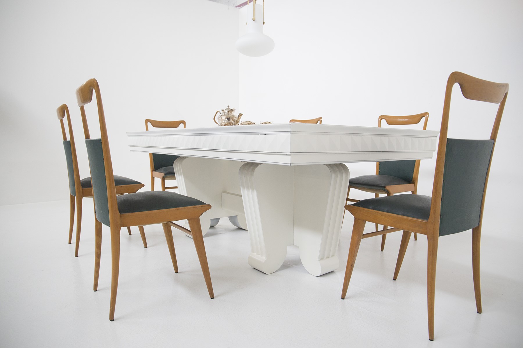 Tavolo da pranzo (Attr.)