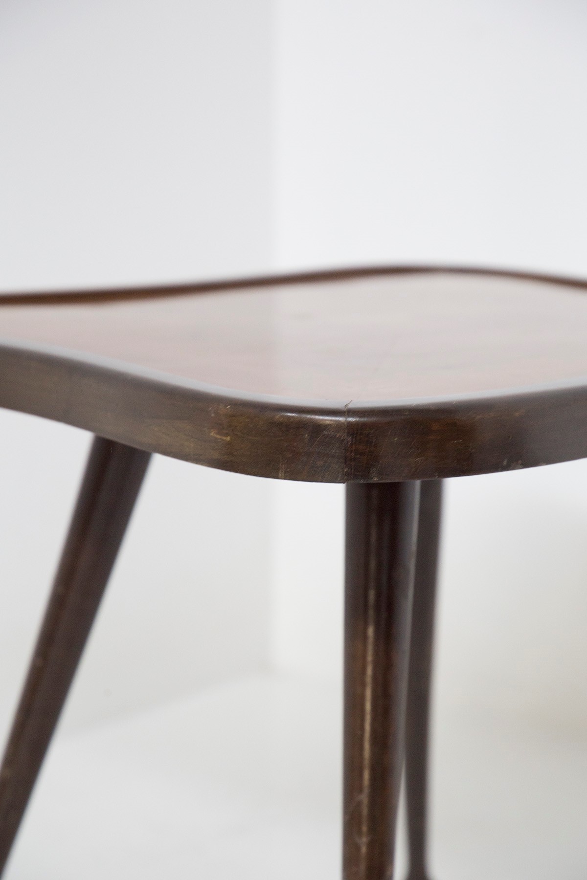 Tavolino in Essenza di Legno di Paolo Buffa
