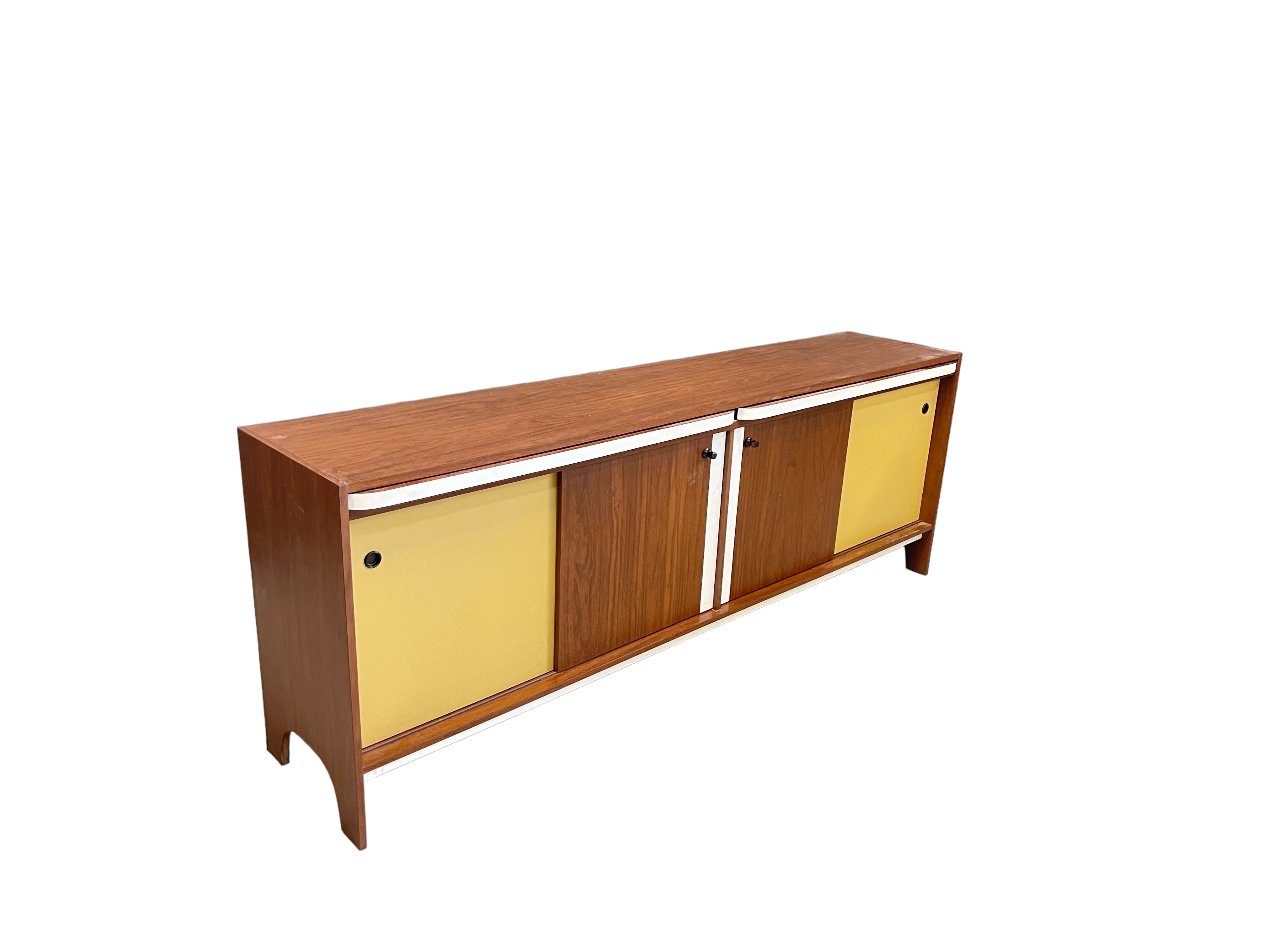 Sideboard in legno