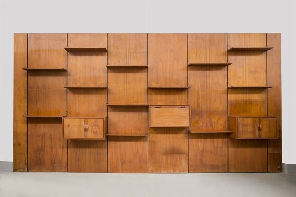 Grande libreria a muro vintage in legno