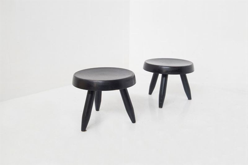 Coppia di Sgabelli di Charlotte Perriand