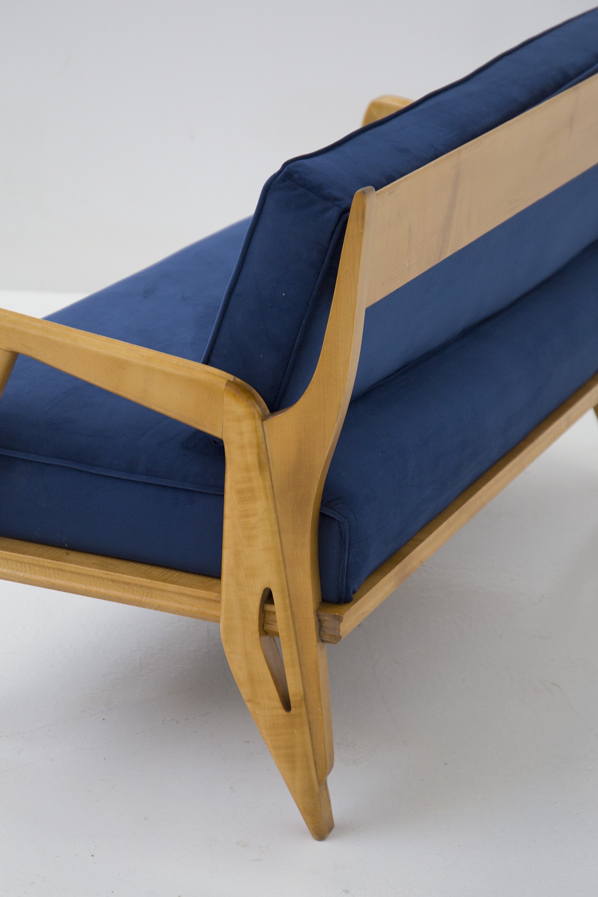 Divano in Velluto Vintage