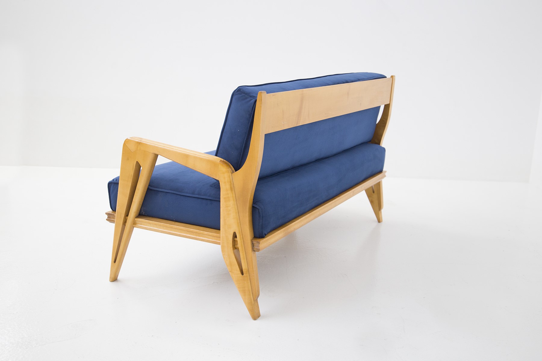 Divano in Velluto Vintage