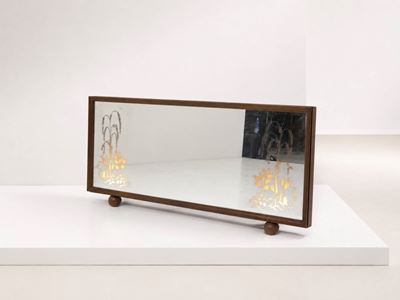 Specchio illuminato con decorazioni floreali