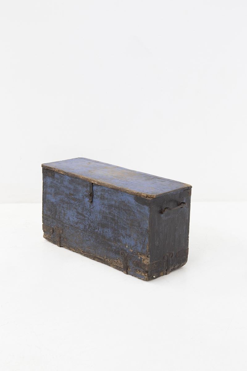 Baule Decorativo Rustico in Legno Blu in Stile Fané