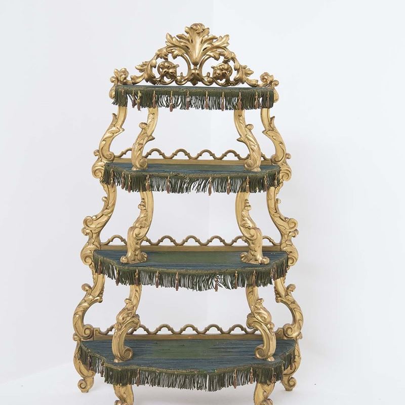 Etagere in Legno Dipinto, Stile Barocco Veneziano