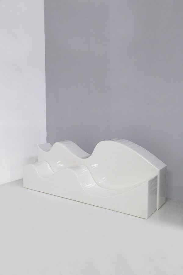 Group Archizoom - Sofa Superonda White by Archizoom for Poltronova