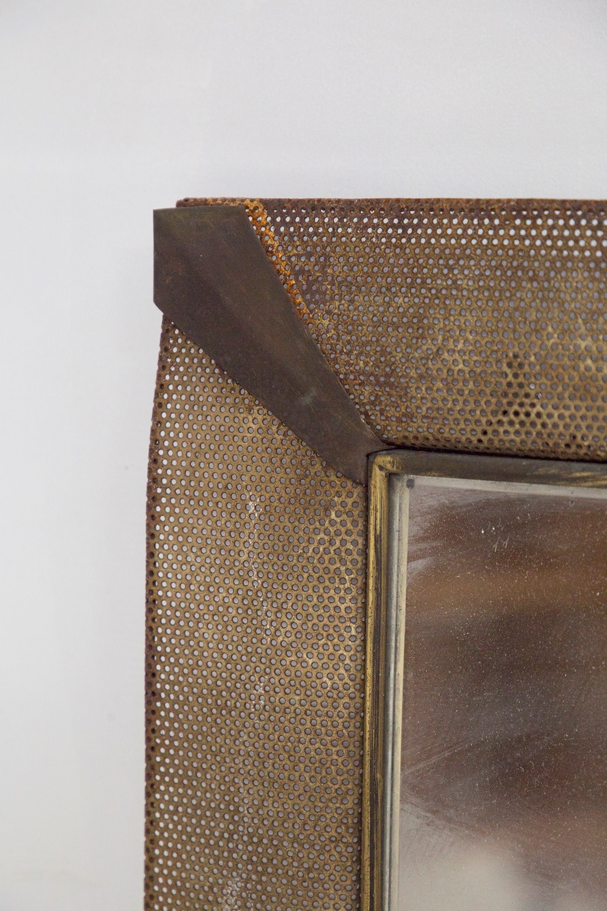 Specchio Vintage Paolo Buffa in Bronzo e Rete di Ferro