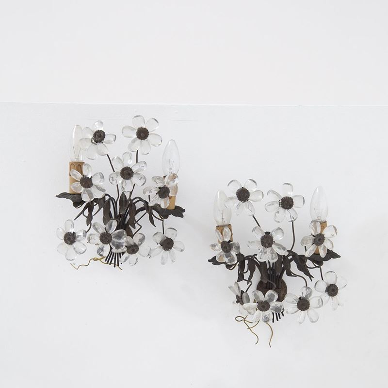 Coppia di Lampadari Floreali in Ottone e Cristallo