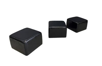 Pouf Throw Away