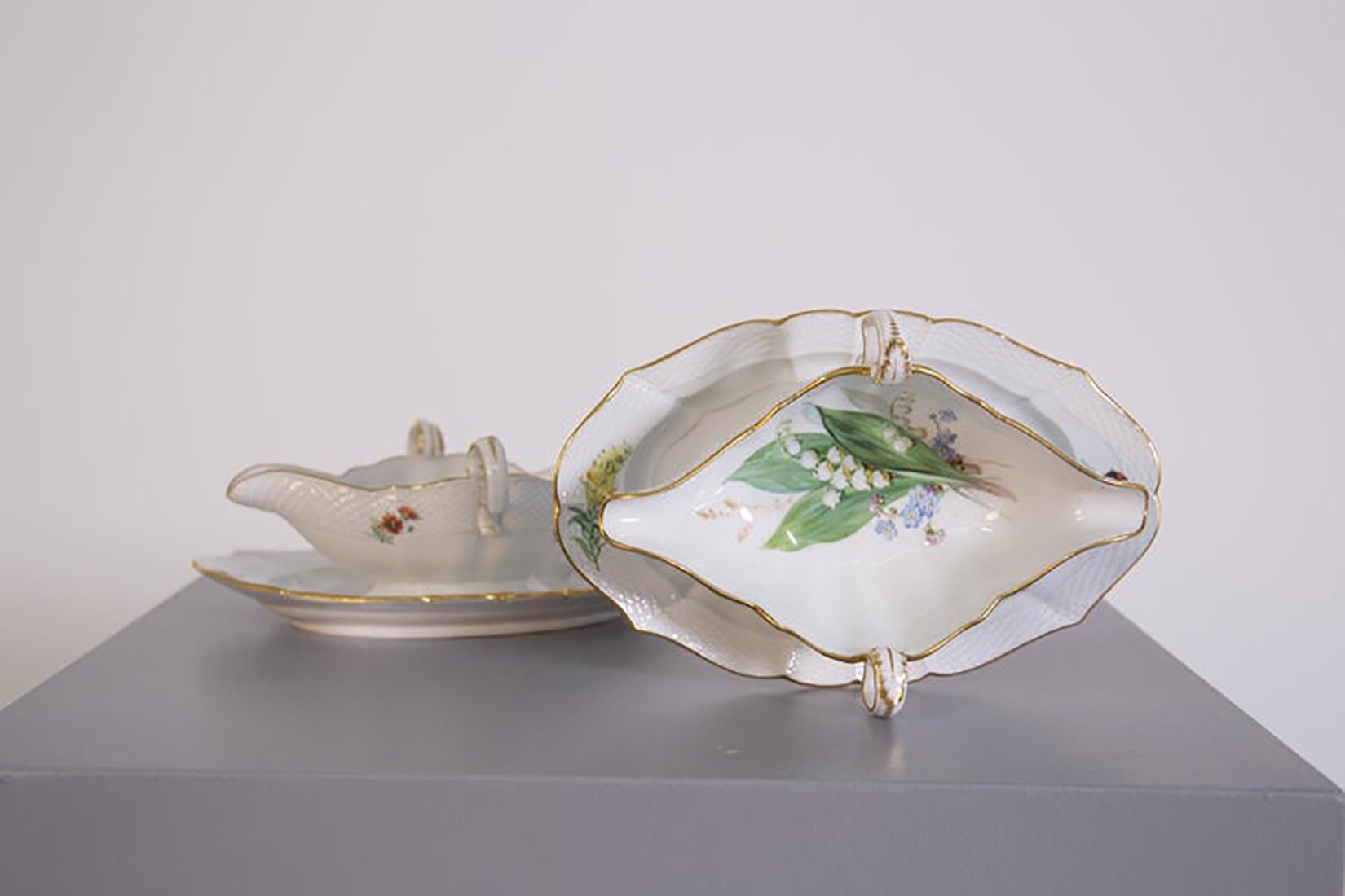 Coppia di Piatti Legumi Meissen del Periodo Marcolini