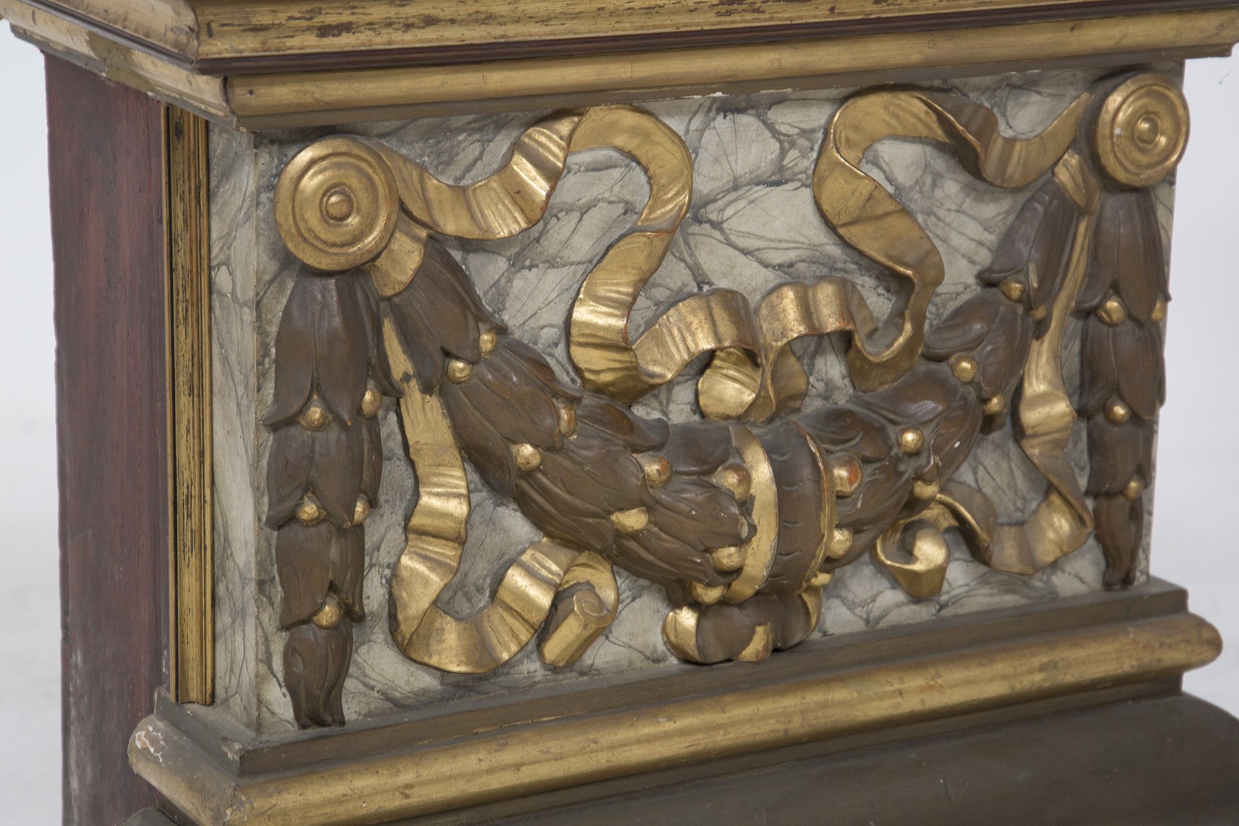 Coppia di Tavolini Antichi o Comodini in Legno Laccato