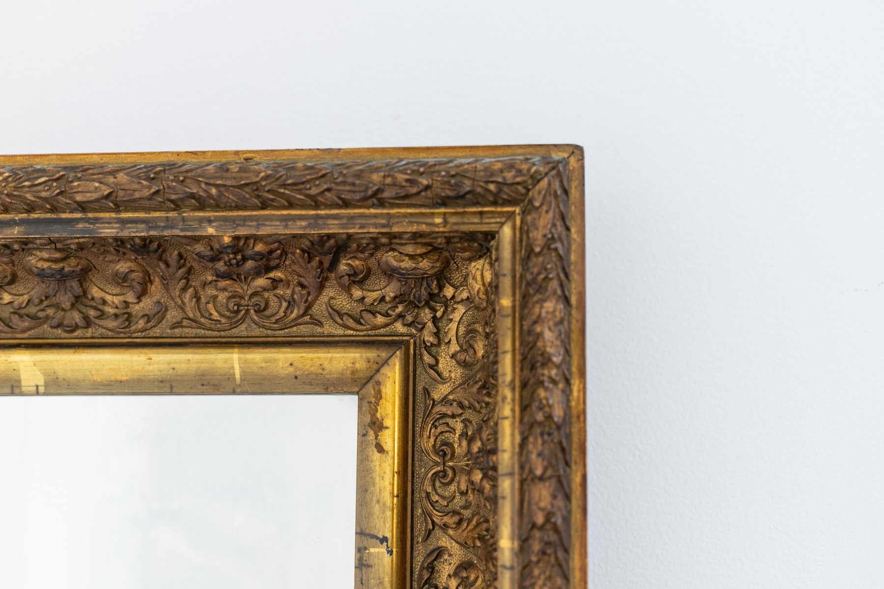 Manifattura Italiana - Specchio con Cornice in Legno Dorato e Lavorato