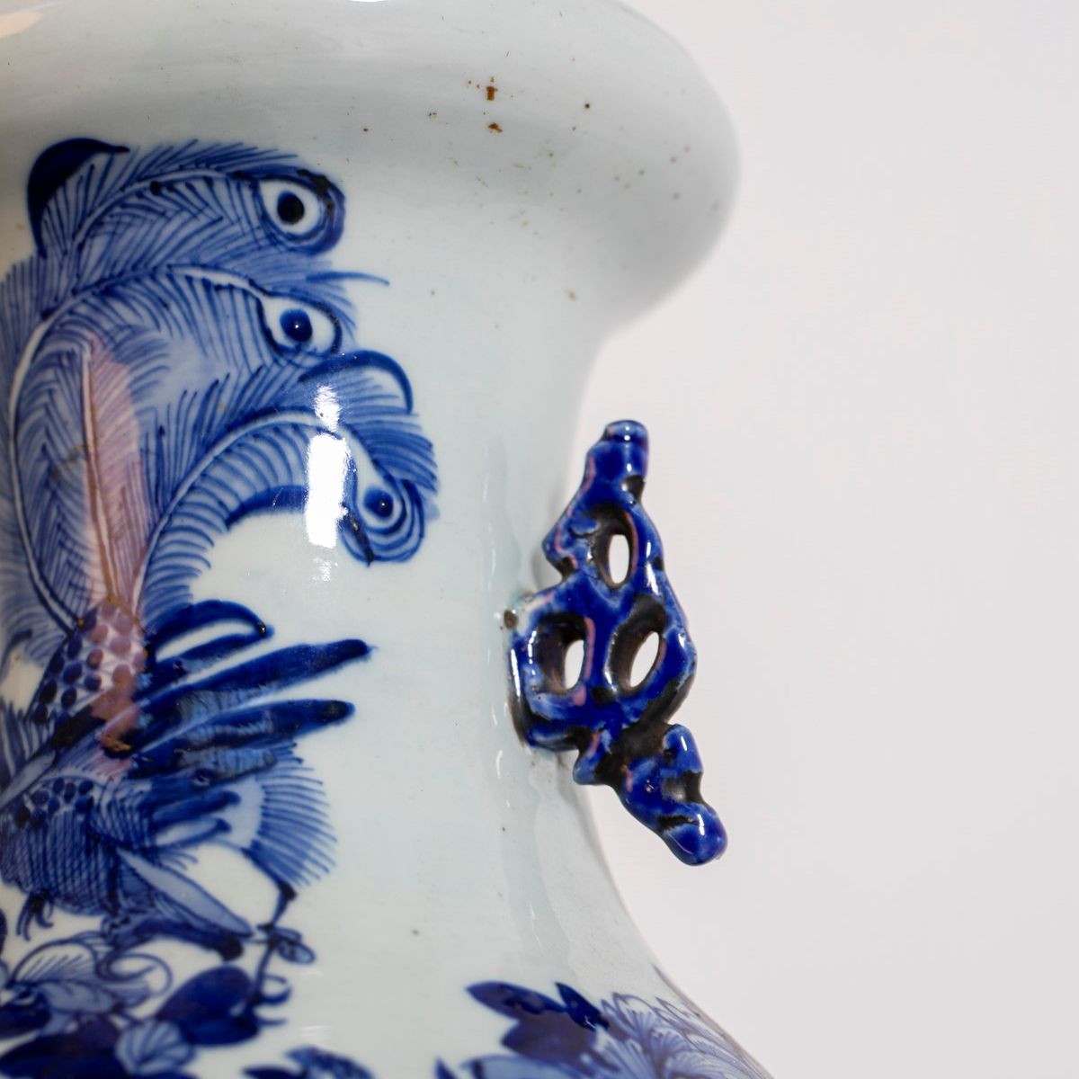 Vaso Cinese in Porcellana Dipinta in Bianco e Blu