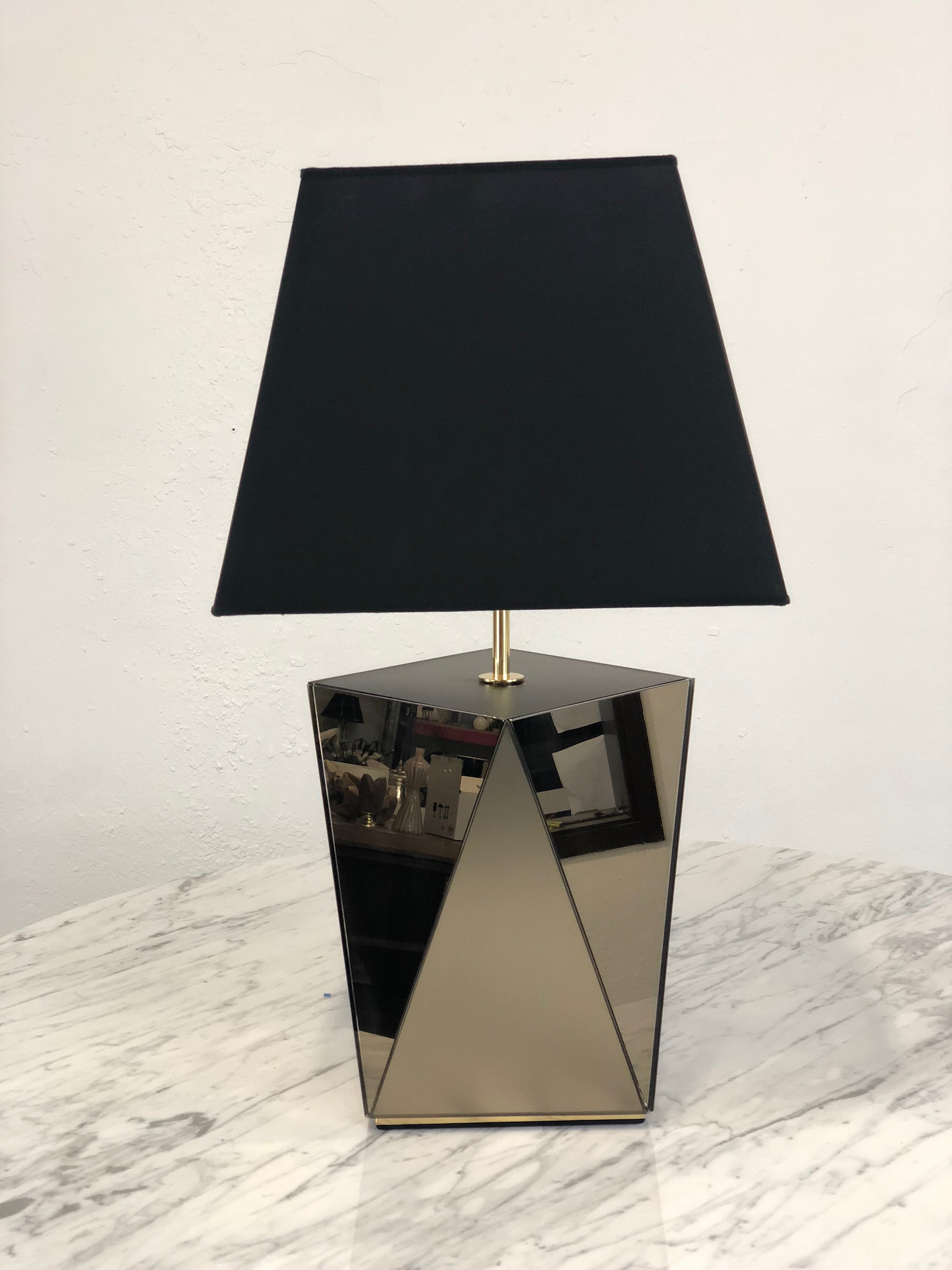 Manifattura Italiana - Lampada da tavolo in specchio e ottone