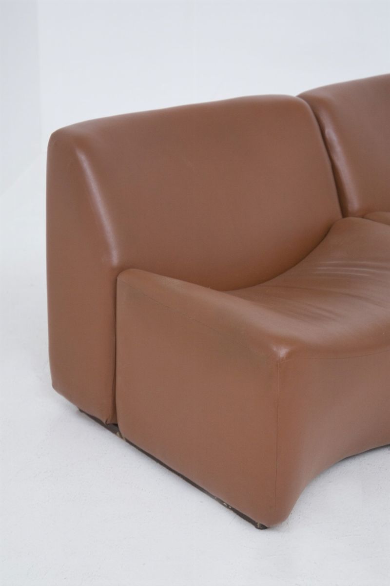 Divano Vintage Italiano a Quattro Moduli in similpelle Marrone