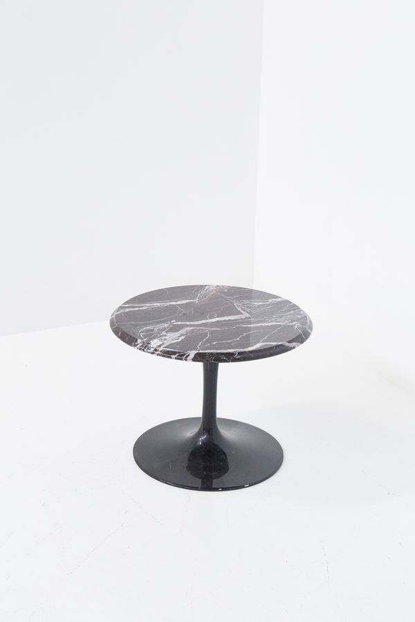 Italian coffee table in marble