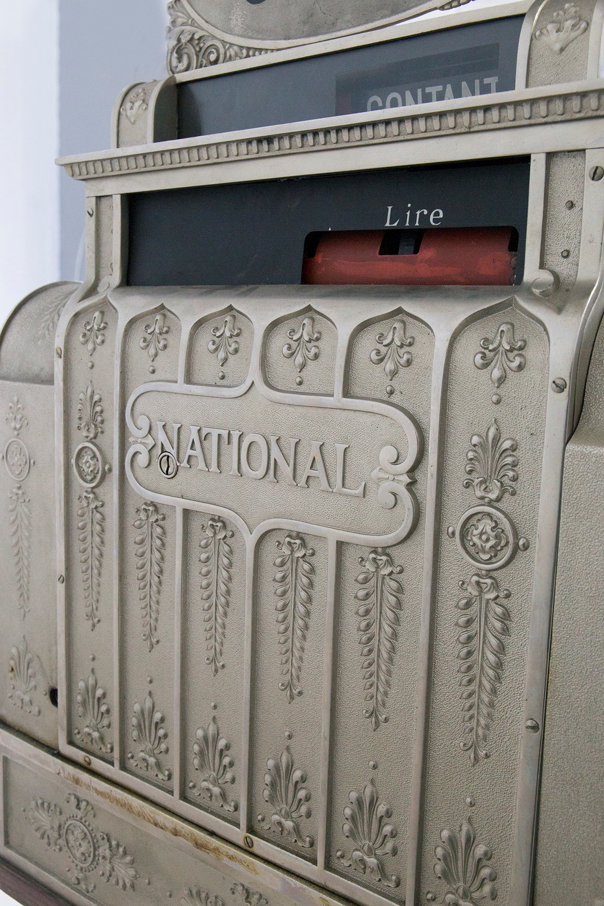 Registratore di Cassa National Americano in Metallo
