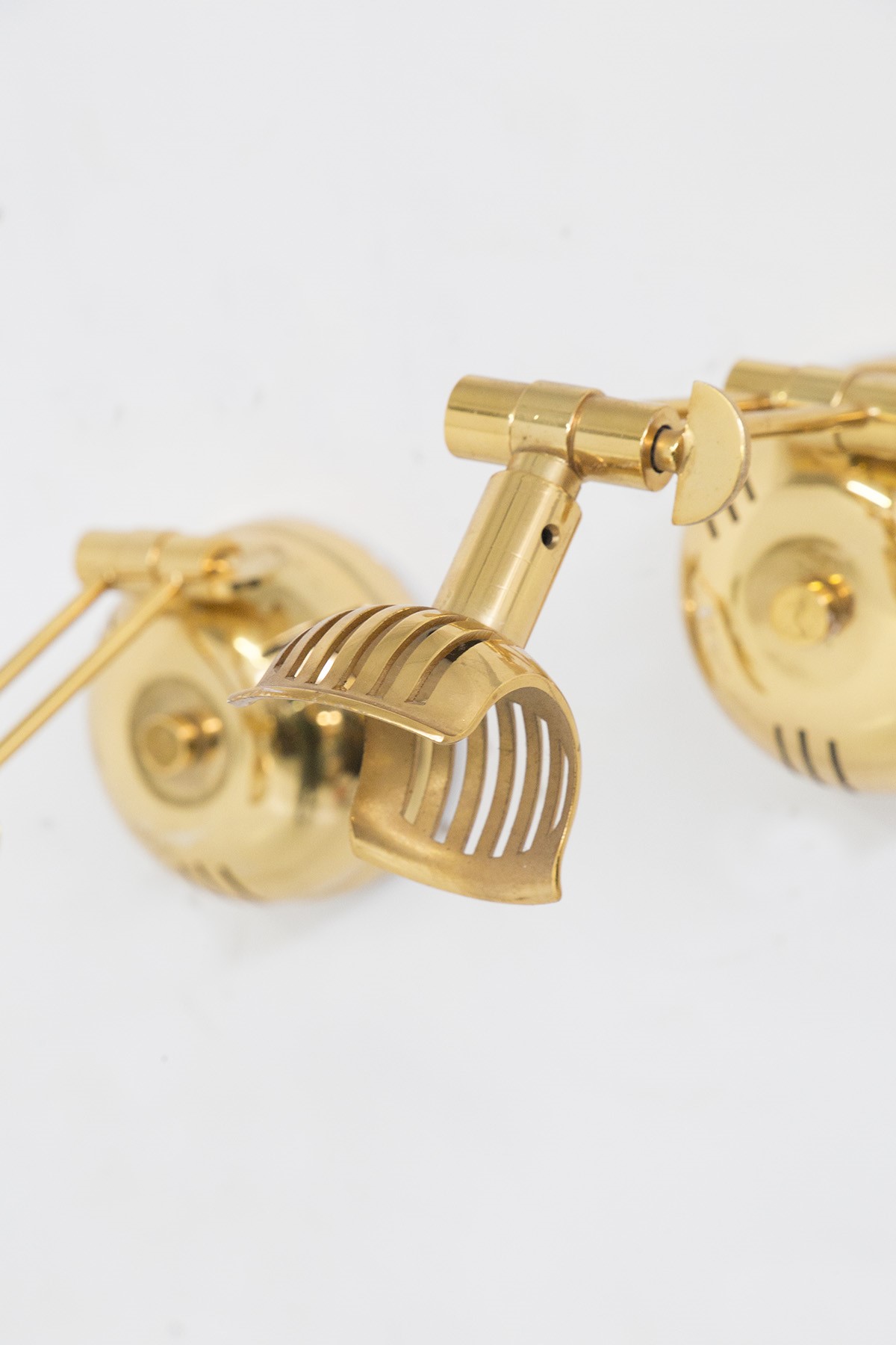 Coppia di Applique Italiane in Ottone