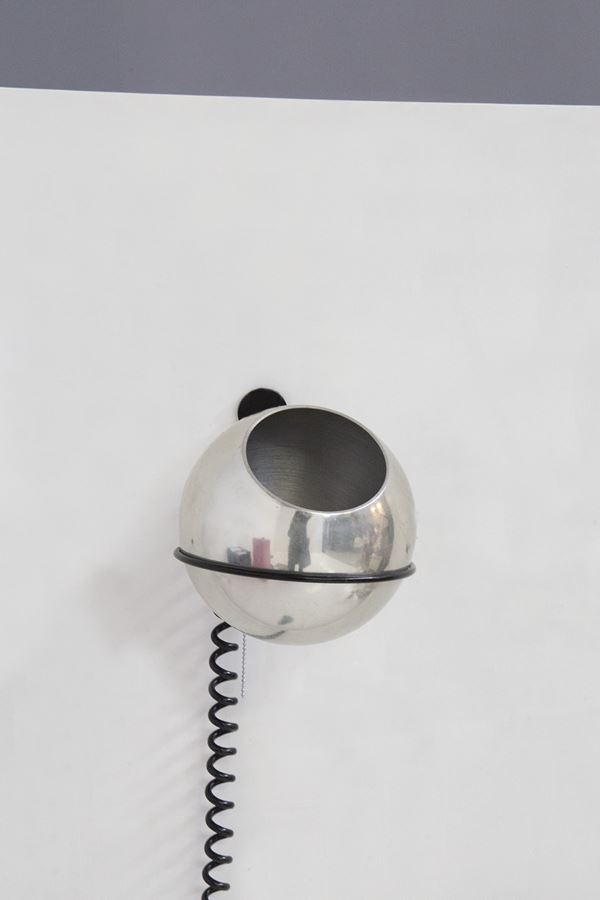 Steel and metal spherical wall lamp