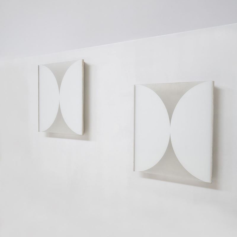 Applique in alluminio verniciato e vetro