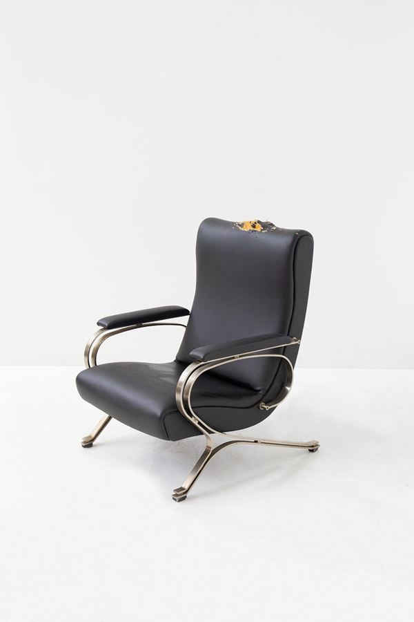 Gianni Moscatelli - Black leather armchair "Micaela" by Gianni Moscatelli for Formanova