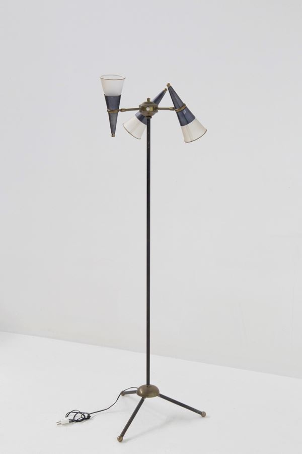 Floor lamp of Italian manufacture. 