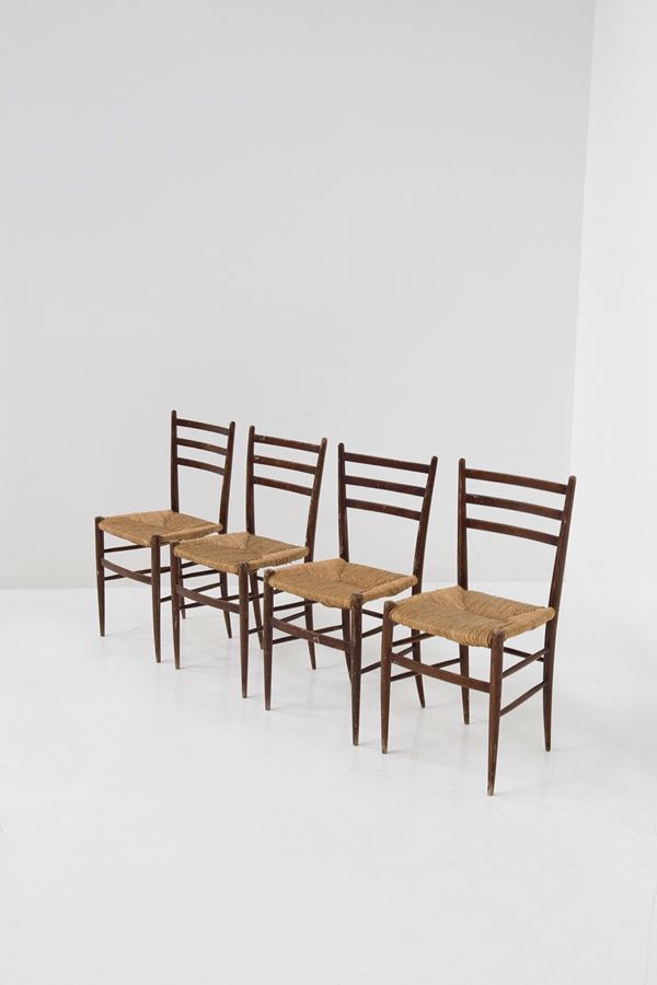Set of 4 wood and straw chairs