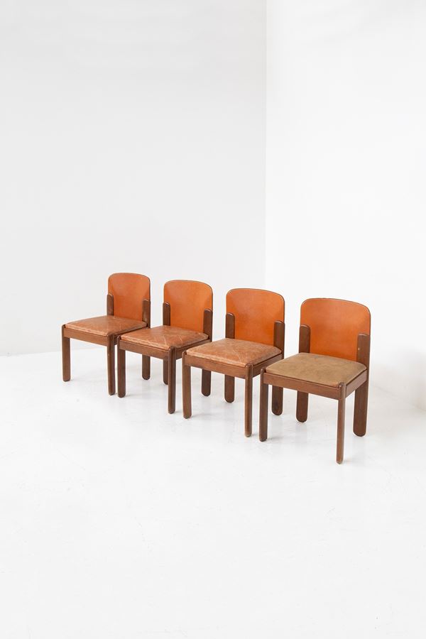 Set of 4 chairs in wood and leather Bernini manufacture with label