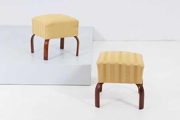 Giuseppe Pagano - Pair of poufs attr. to Giuseppe Pagano Pogatshnig, Italy 1940s.