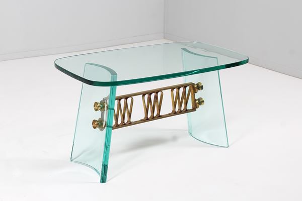 Pietro Chiesa - Low glass table, with central brass element, by Pietro Chiesa for Fontana Arte.