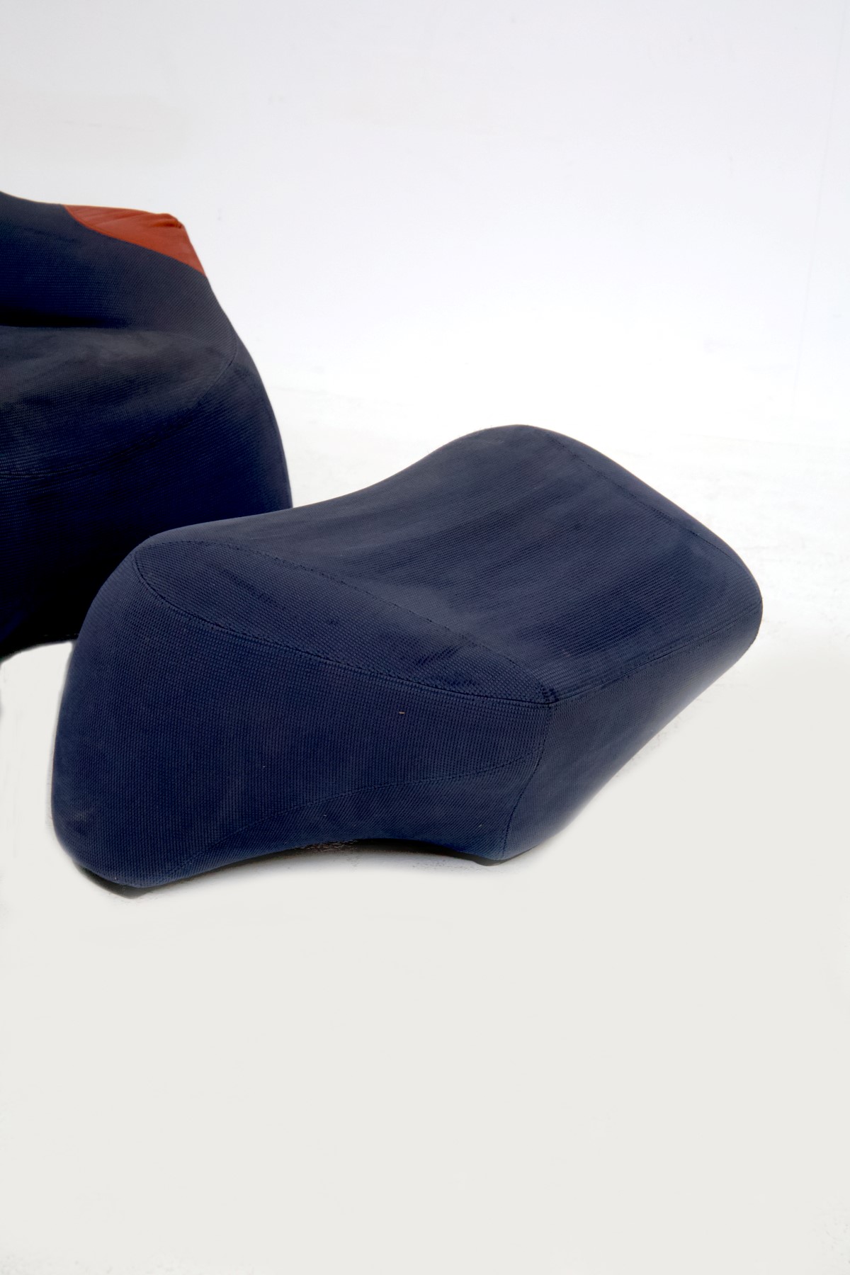 Marc Sadler - Poltrona Hal con poggiapiedi per Cassina, 1997